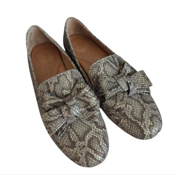 Gentle Souls Kenneth Cole Eugene Ribbon Bow Leather Snakeskin Loafers Flats 9.5 - Picture 9 of 10
